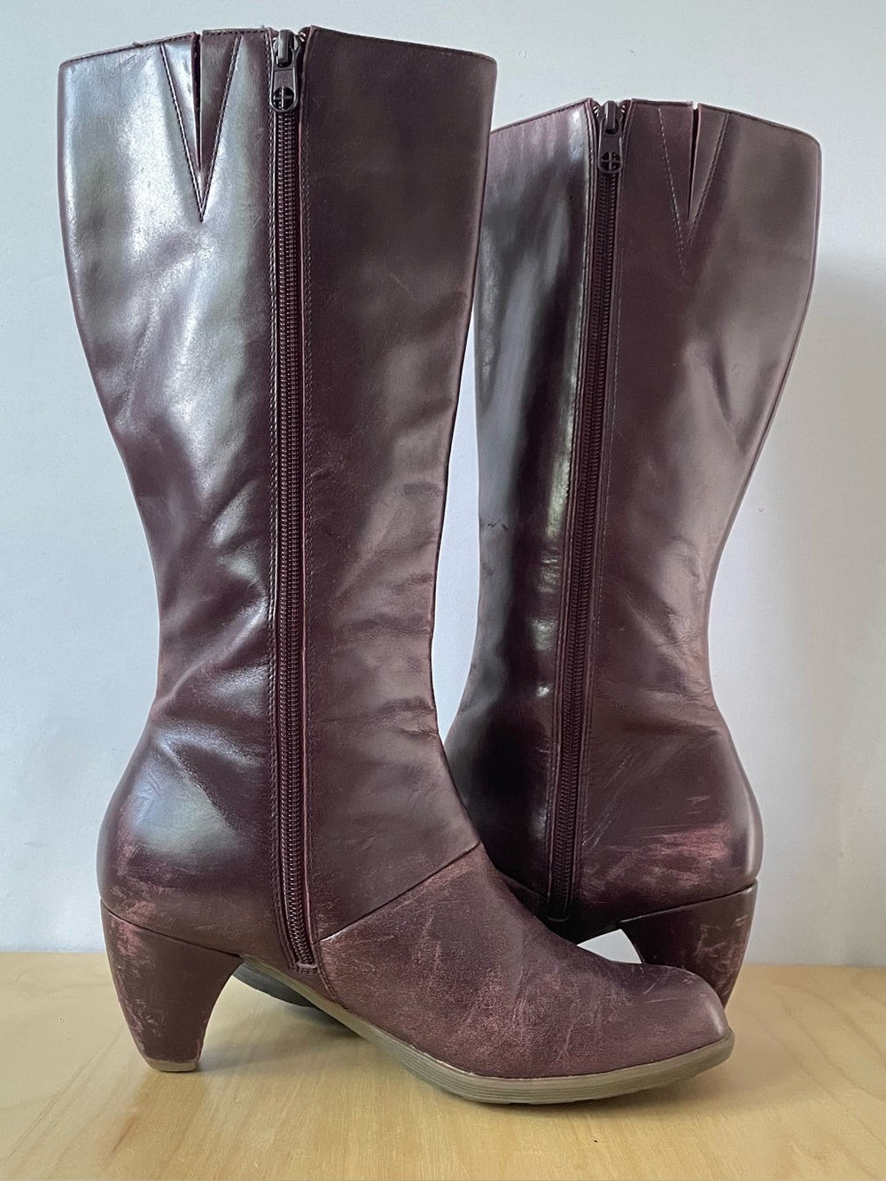 Vintage Dr. Martens Vanna knee-high leather boots | US 8 - Picture 5 of 9